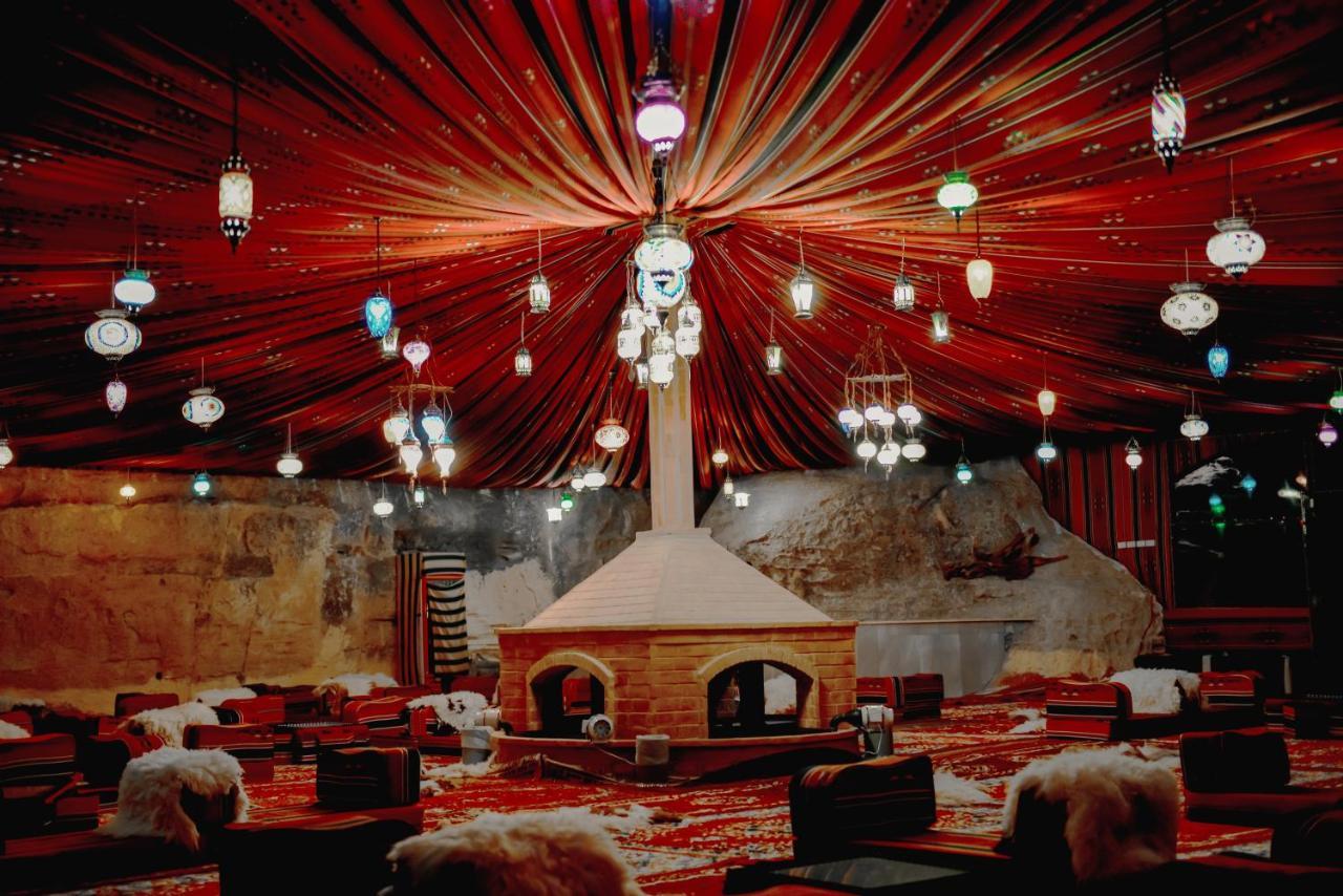 Luxury tent Little Petra Bedouin Camp